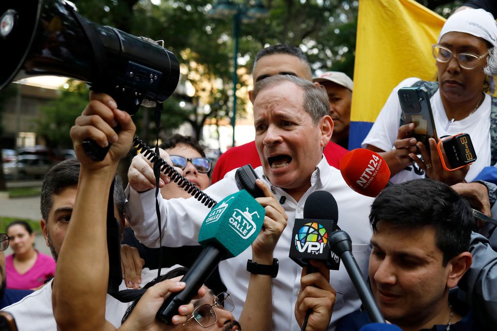 Venezuela opposition figure kidnapped hours after release from prison