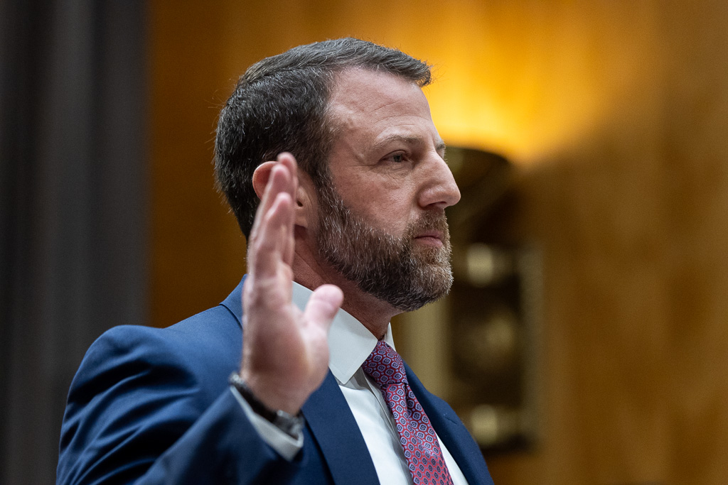 Markwayne Mullin confirmed as DHS secretary with support from two Democrats