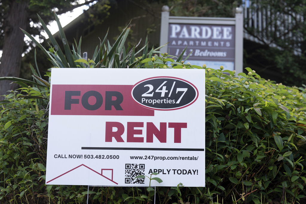 Housing researchers push back on build-to-rent provision in bipartisan housing bill