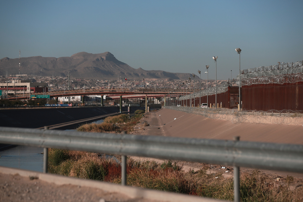 DHS reviewing contract for El Paso detention facility with measles outbreak