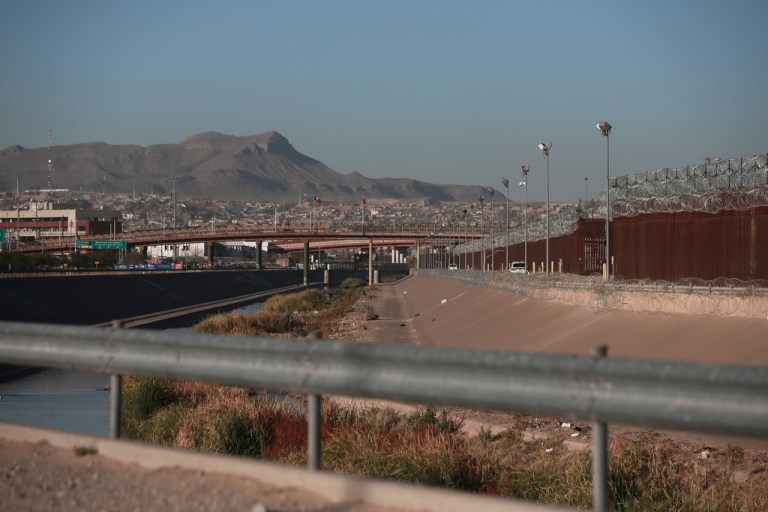 Mexico and US border in El Paso