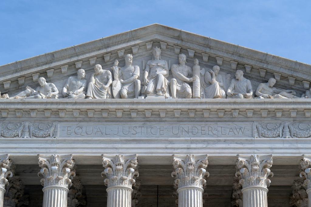 Appeals court sends tariff refund lawsuits to trade court after Trump loss