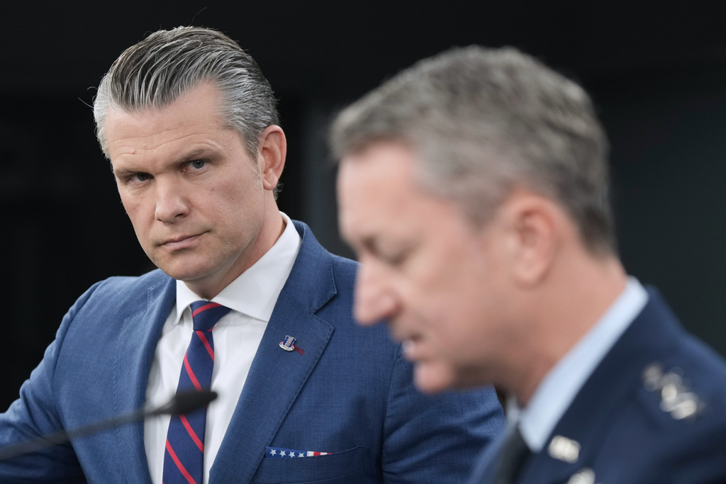 WATCH LIVE: Hegseth and Caine give update on Iran war after refueler crash