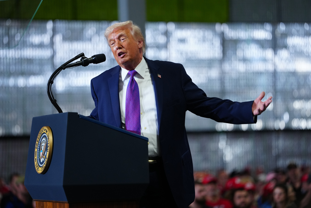 Trump pivots to celebrate rising oil prices: ‘We make a lot of money’