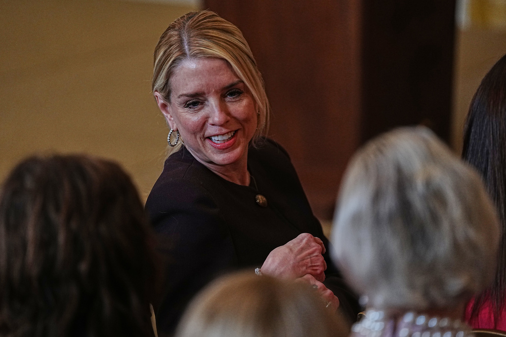 ‘Theatrical fools’: House GOP slams Democrats for blowing off Bondi interview