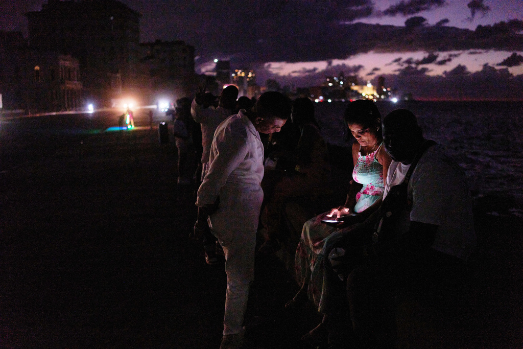 Cuba announces the release of over 2,000 prisoners amid continued US pressure