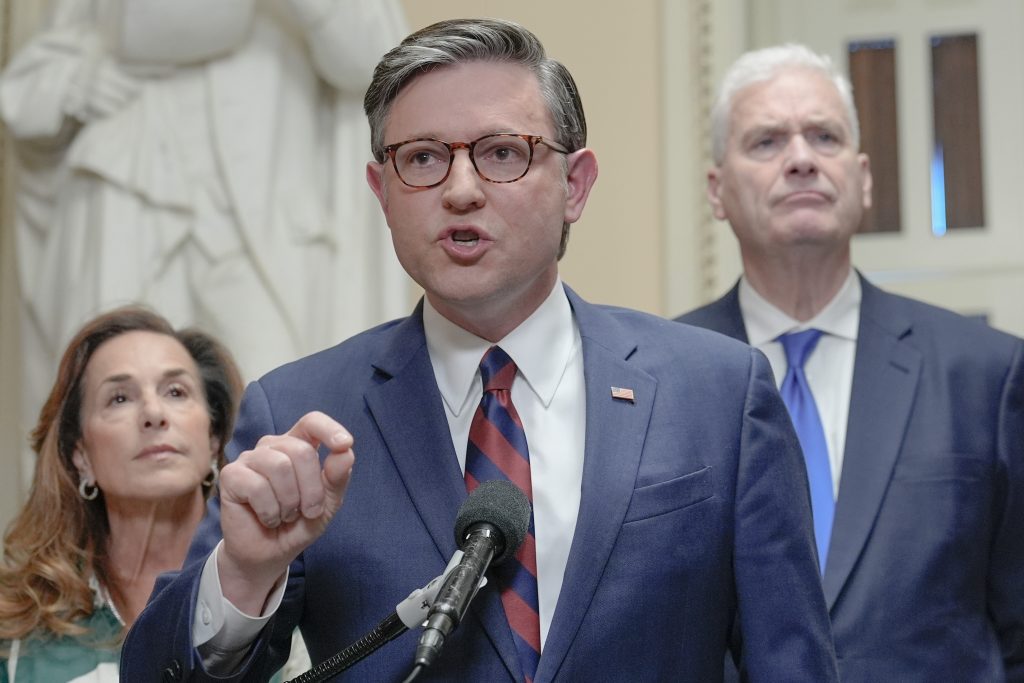 GOP faces ‘real problem’ as DHS shutdown prolongs before midterm elections: Bob Cusack
