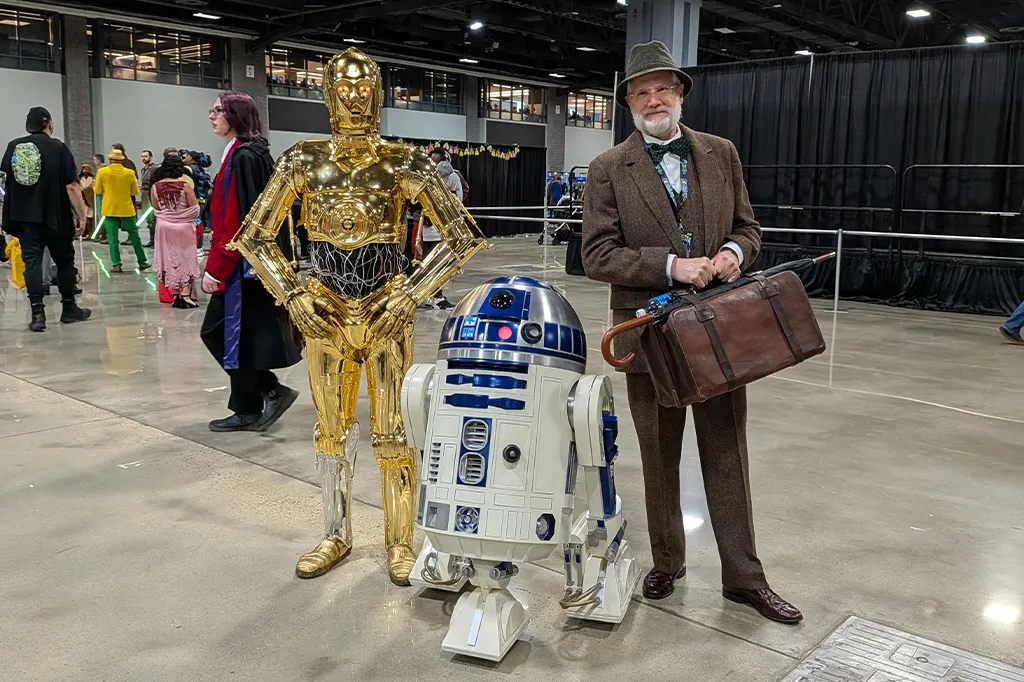 Heroes descend on DC for Awesome Con