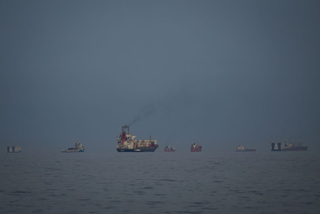 Trump says he asked ‘about seven’ countries to help defend Strait of Hormuz