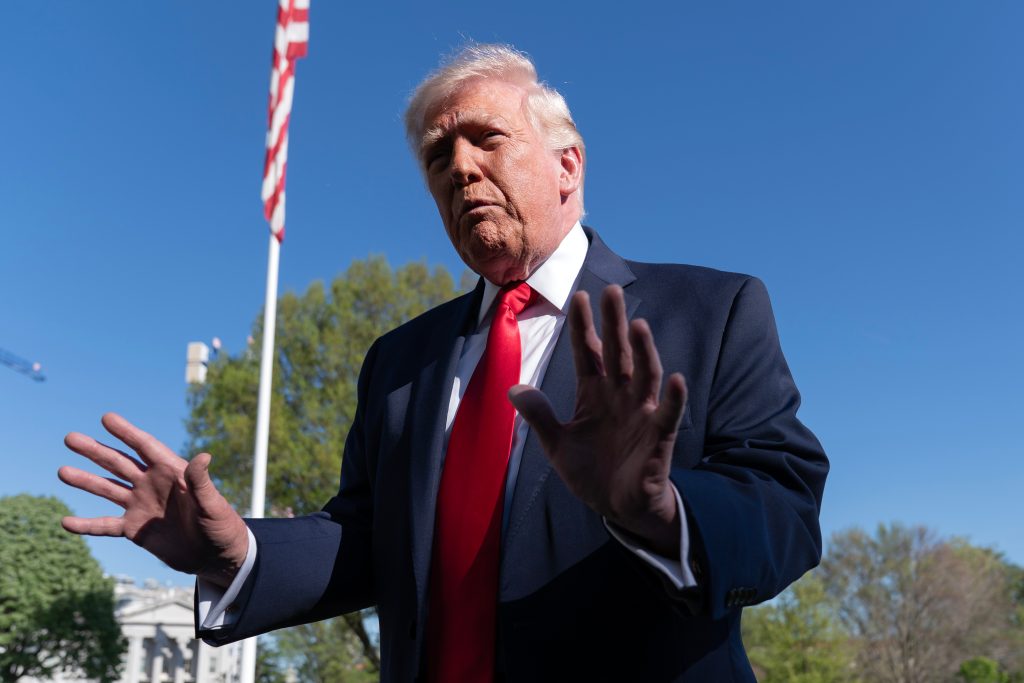 Trump deletes photo depicting himself as Jesus after backlash