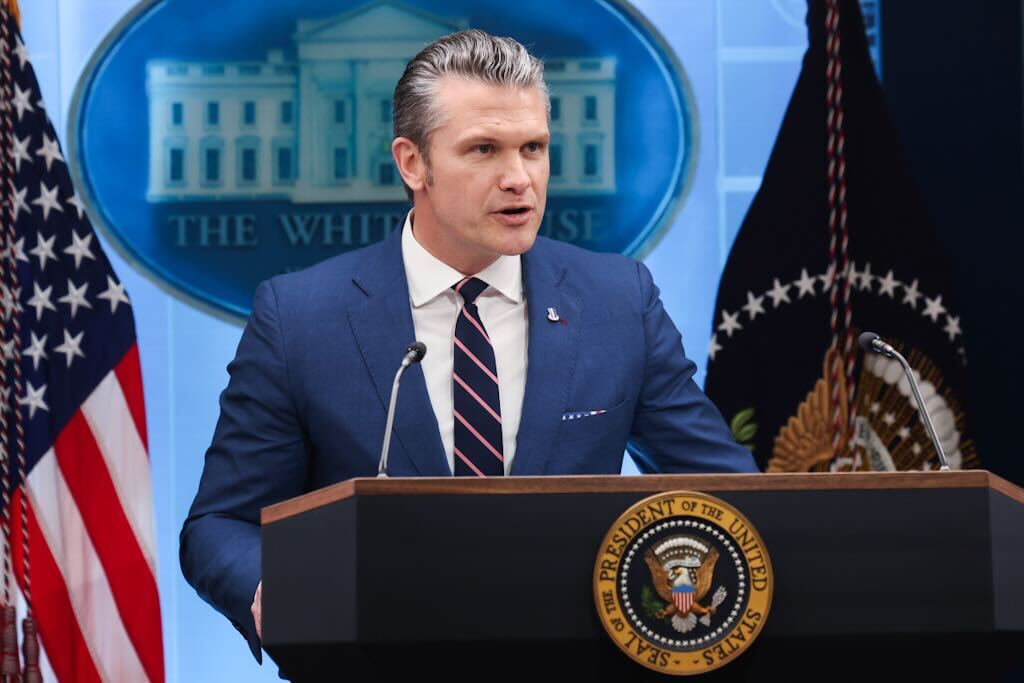 WATCH LIVE: Hegseth and Caine hold press briefing on Iran ceasefire