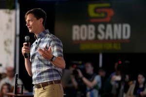 Iowa Democratic governor hopeful open to independent appointee if Grassley vacates